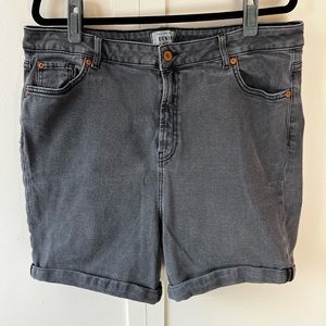 New Look Curves Women’s Black Denim Boyfriend Shorts‎ Plus Size 20